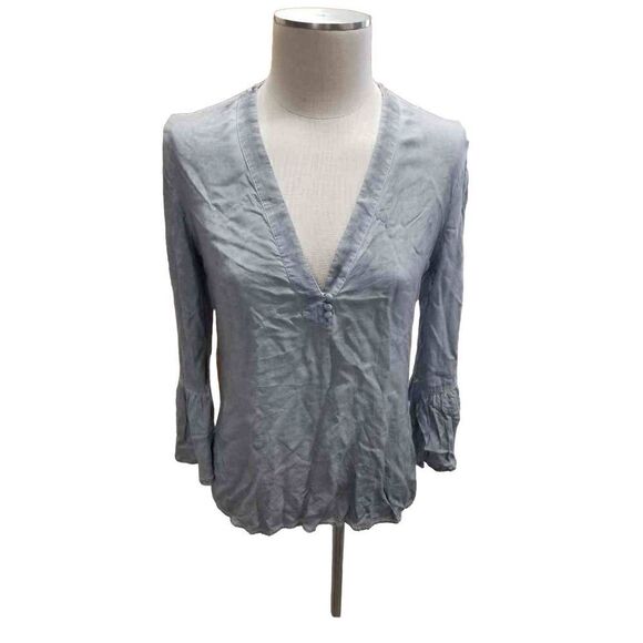 Blue grey yfb vee neck knit top - Picture 1 of 4